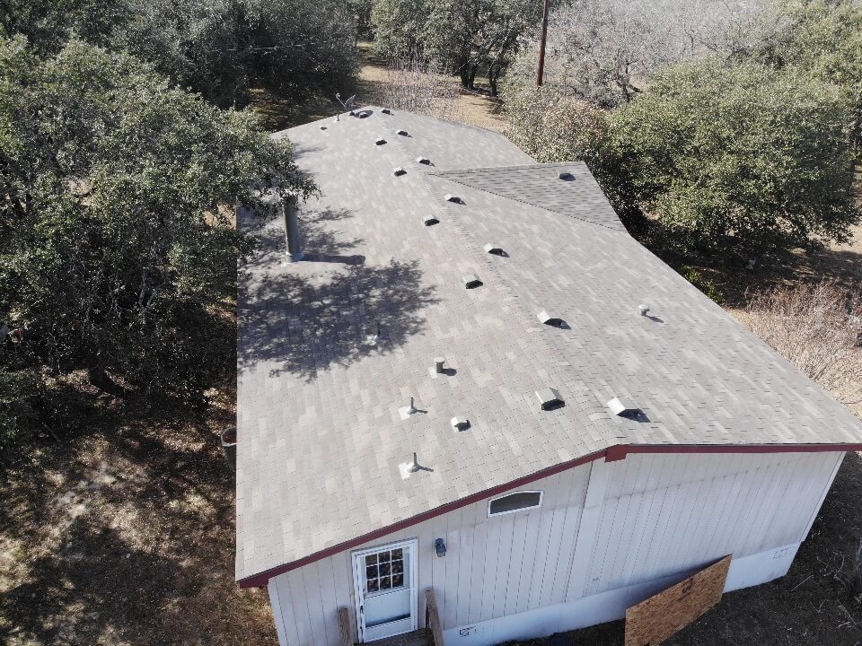 A new residential shingle roof in Liberty Hill.